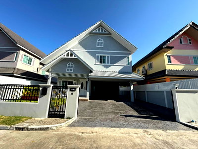 Houses for sale ถนนทวีวัฒนา : 🏡 𝗛𝗢𝗨𝗦𝗘 𝗙𝗢𝗥 𝗦𝗔𝗟𝗘 | British Park Taweewattana ⚡️