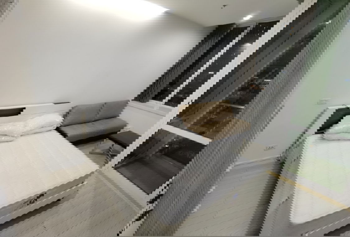 picture Condo for rent, T.C. Green. rama 9 - 7/15