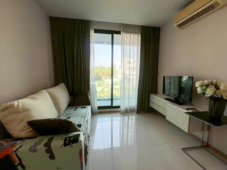 รูป Condo 1 Bedroom for Sale at Acqua Condo Jomtien Pattaya - รูปที่ 2/5