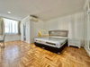 listing thumbnail image 32