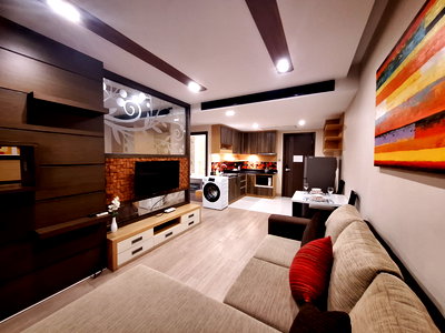 Condos for rent :  For rent Luxurious  Modern 1 bedroom unit  46 Sqm.  With Balcony at 11500 B near Ikea