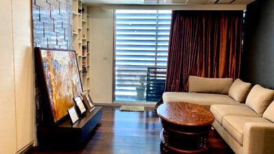 Condos for sale  Ari : FOR SALE condo , Noble Lite , BTS-Ari , Sam Sen Nai , Phaya Thai , Bangkok , CX-75839 ✅ Live chat with us ADD LINE @connexproperty ✅