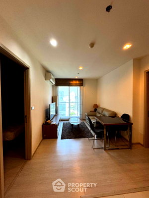 Condos for rent Ekamai International School : 2-BR Condo at Rhythm Sukhumvit 36-38 near BTS Thong Lor (ID 2088893)