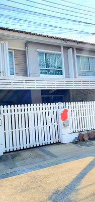 ทาวน์โฮม เมกะ บางนา : ขายบ้านพร้อมเฟอร์ พร้อมอยู่ ราคาถูก บางนา-หนามแดง