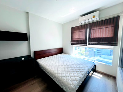 Condos for rent : For rent The Parkland Grand Asoke-Phetchaburi 20Fl. [Line: Yosita828]