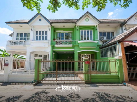 หมู่บ้านบุศรินทร์ รามอินทรา ซอยพระยาสุเรนทร์ 40