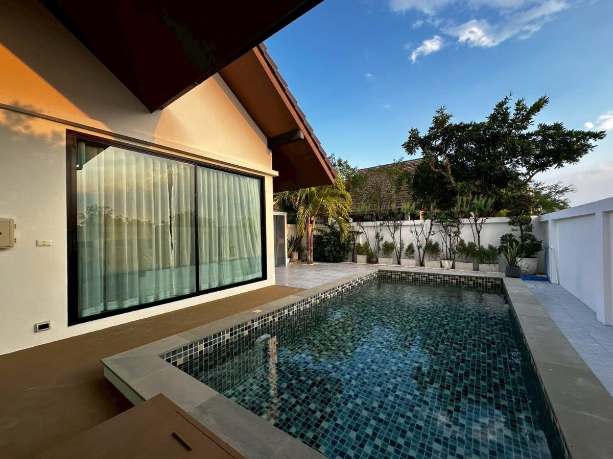 รูป บ้านเดี่ยวพร้อมสระว่ายน้ำ หลังมุม ทำเลดี บรรยากาศเงียบสงบ - รูปที่ 12/15
