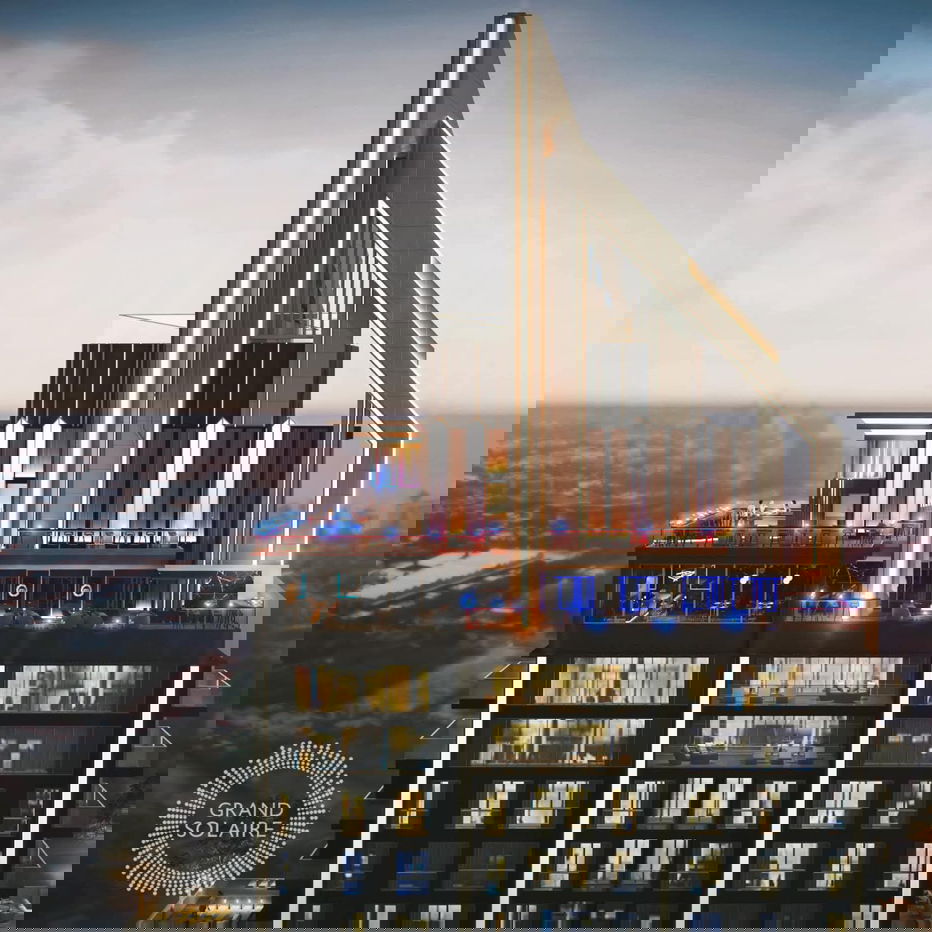 picture Grand Solaire Private Pool 50th fl. FQ - 14/19