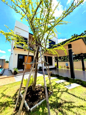 Houses for rent Doi Saket Chiang Mai  : Luxury Pool Villa  Brand New Modern style Home