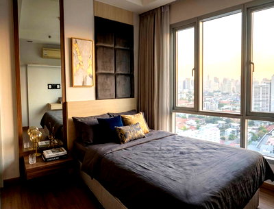 Condos for sale : 🔥 HOT UNIT! Lowest Price at Thru Thonglor – Must Sell Now! Grab this spacious 67 sq.m. 2-Bedroom gem in the heart of the city!