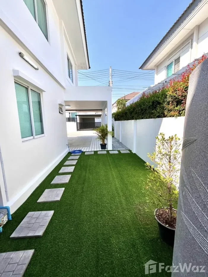 picture 3BR Two-Storey Detached House – Soi Chaiyapruek 2 6090236 - 16/19