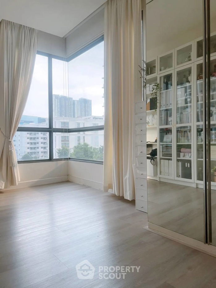 รูป คอนโด 2-ห้องนอน ที่ เดอะ รูม สุขุมวิท 62 ใกล้ BTS ปุณณวิถี (ID 2695605) - รูปที่ 7/10