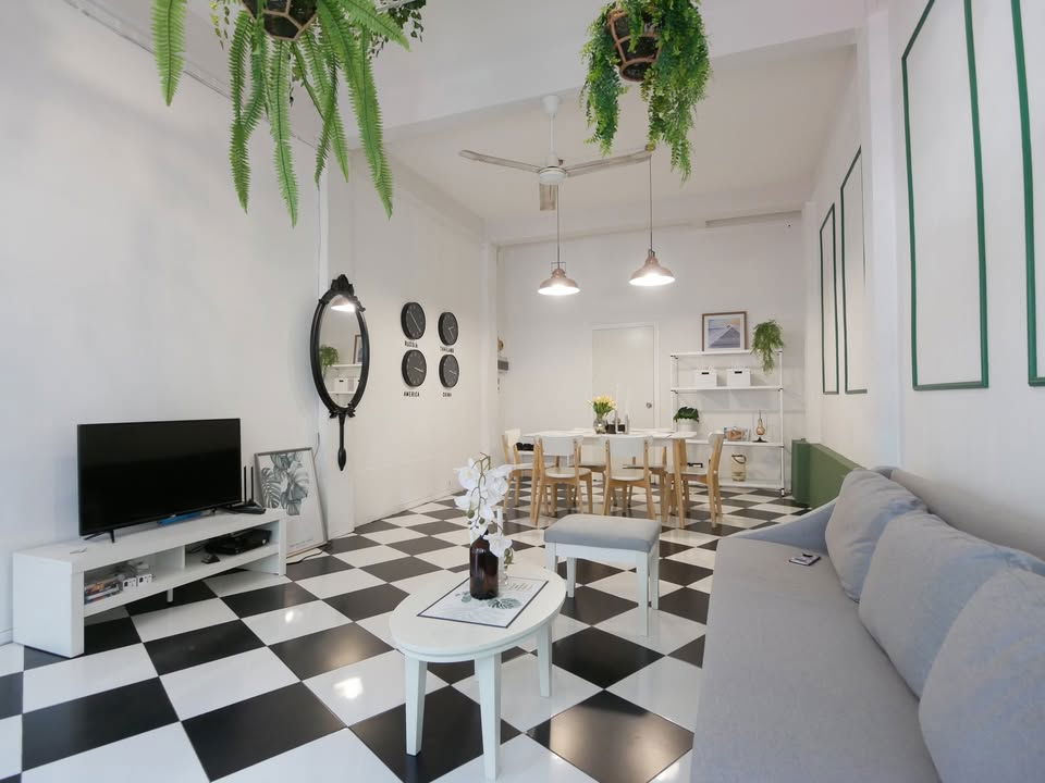 รูป 🏡✨ ให้เช่าทาวน์โฮมรีโนเวทใหม่ สุขุมวิท ใกล้ BTS เอกมัย เดินเพียง 5 นาที 🐶 เลี้ยงสัตว์ได้ (Pet Friendly) ✨🏡 - รูปที่ 6/12