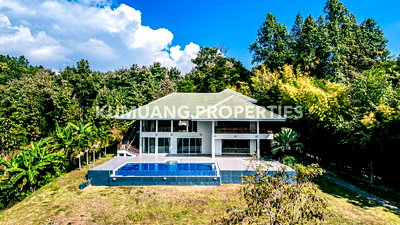 Houses for sale Chiang Mai : A grand residence nestled in nature on more than 3 rai 