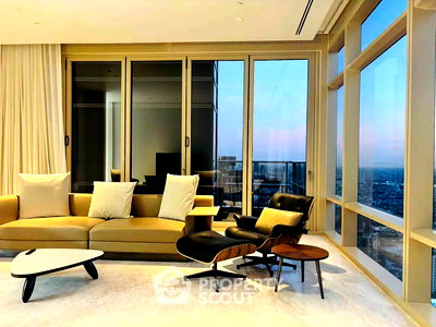 Condos for rent : 1-BR Condo at Four Seasons Private Residences Bangkok near BTS Saphan Taksin (ID 2534586)