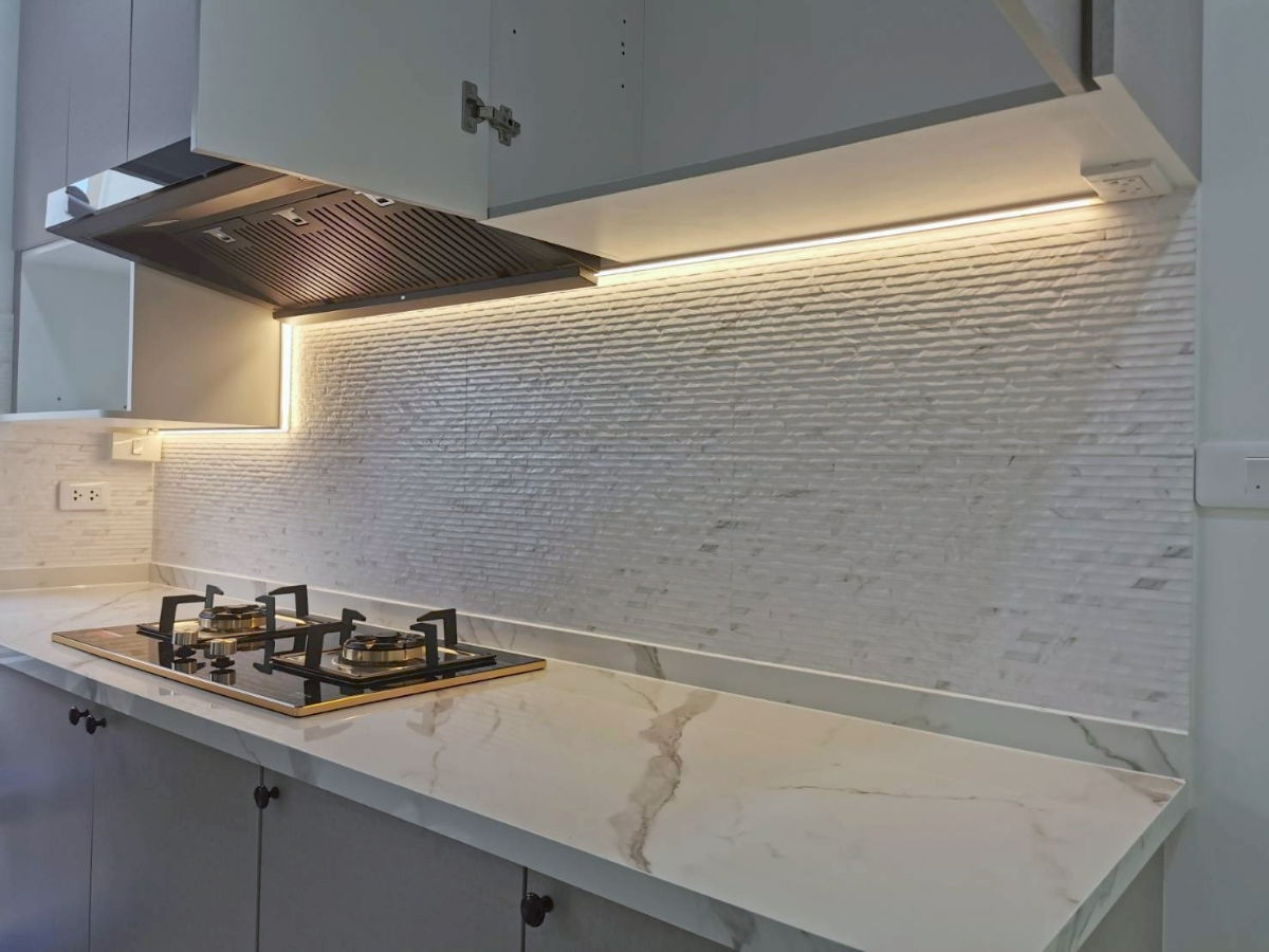 รูป บ้านเดี่ยวให้เช่า : Golden Neo บางนา-สวนหลวง | มีเครื่องซักผ้า-อบผ้า เฟอร์ครบ พร้อมอยู่ - รูปที่ 5/12