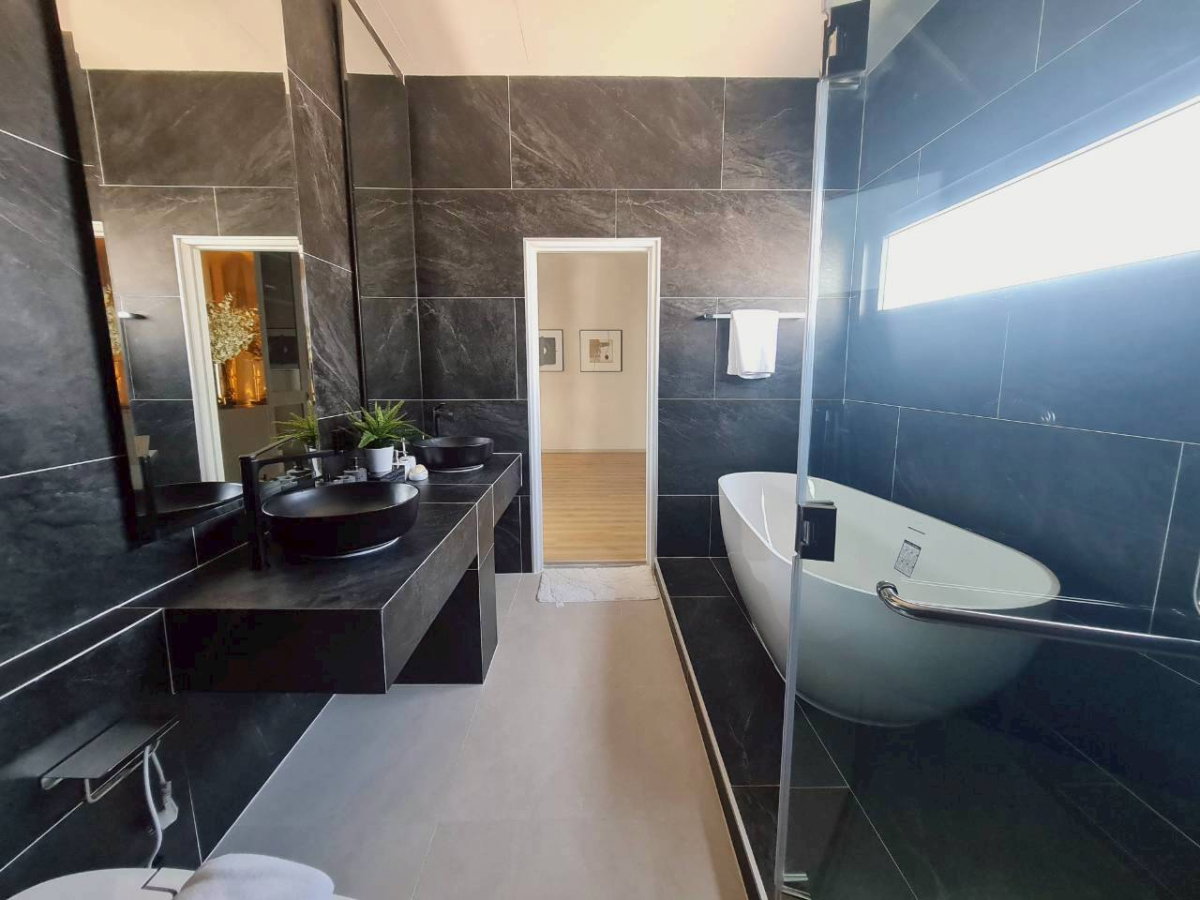 รูป ขาย พูลวิลล่าพร้อมสระว่ายน้ำ โครงการใหม่ ห่างจากมอเตอร์เวย์เพียง 4 นาที - รูปที่ 21/25