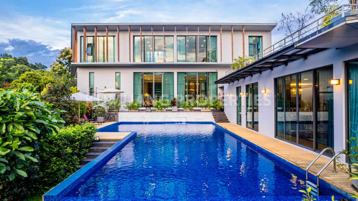 รูป บ้านหรูสไตล์โมเดิร์น พร้อมวิวภูเขาและทุ่งนา เนื้อที่กว่า 2 ไร่ ใกล้สถานที่ท่องเที่ยวชื่อดังแม่ริม - รูปที่ 5/47