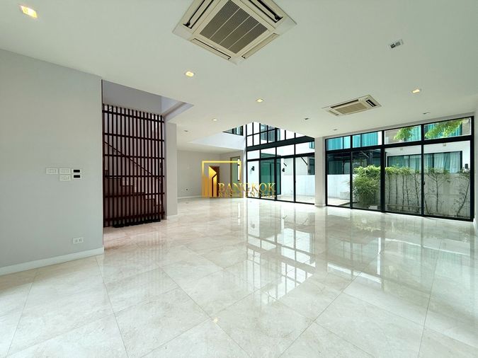 ขายบ้านเดี่ยว 5 ห้องนอน 620 ตร.ม. 103 ตร.ว. ดิ เอวา เรสซิเดนซ์ สุขุมวิท