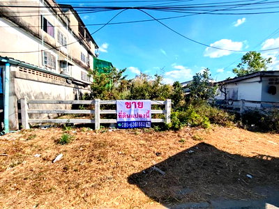 ที่ดิน ระยอง อินดัสเทรียล ปาร์ค : ขายที่ดิน แปลงสุดท้ายใกล้ปากซอย ทำเลสะดวก ถ. 3375 ซ. บ้านลุงประเสริฐ นิคมพัฒนา ระยอง 