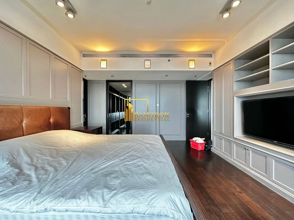 รูป The Met Sathorn | Outstanding 4 Bed Duplex Condo With Amazing Views - BR16184CD - รูปที่ 23/64