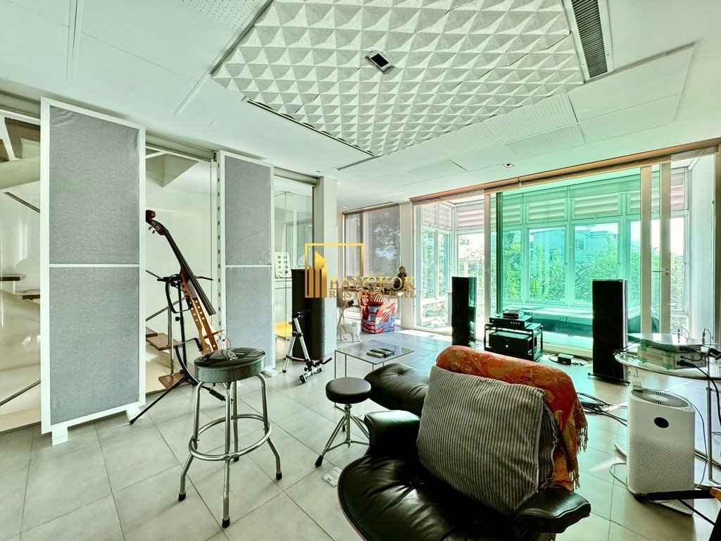 รูป Modern 2 Bedroom Townhouse For Sale in Rama 9 Area - BR49026TH - รูปที่ 17/29