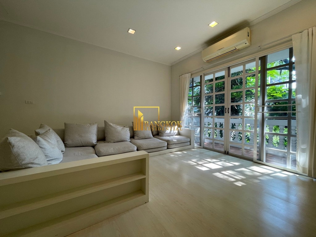 รูป Prompak Gardens | Well Maintained 3 Bedroom Townhouse in Thonglor Area - BR49029TH - รูปที่ 6/42