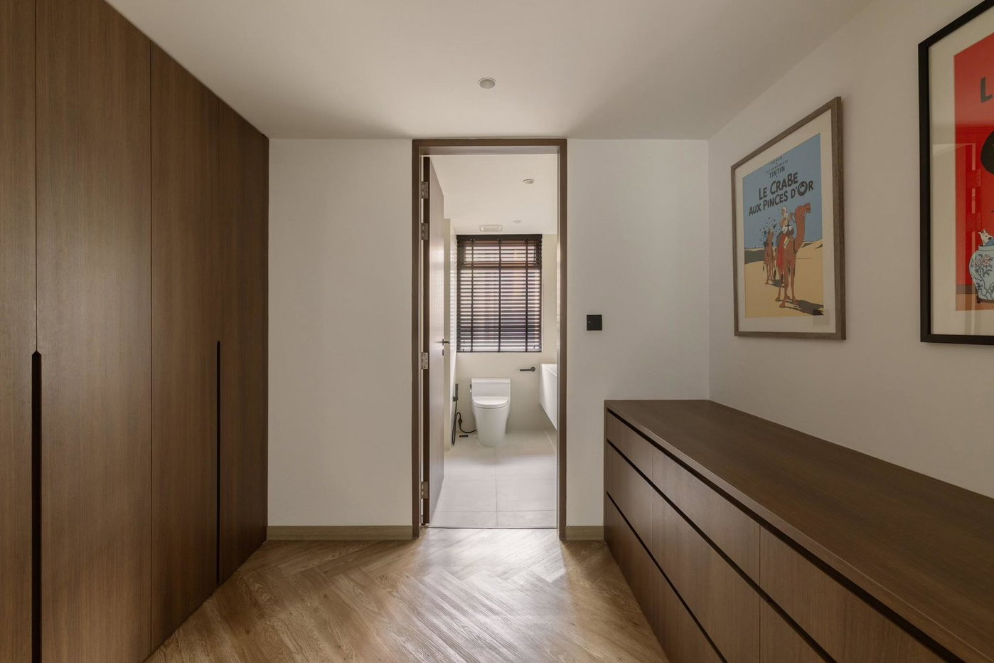 รูป LTH14634 – Condo for Sale | Newton Tower | 188 sqm | 2 Beds 2 Baths | Near BTS Nana | 23.18 MB  - รูปที่ 1/8