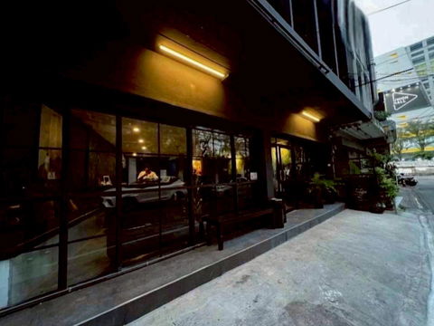 🔥 ให้เช่าอาคารพาณิชย์ 3 ชั้น 2 คูหา ทำเลทองใกล้ MRT พหลโยธิน ✨ ทำเลศักยภาพสูง เหมาะทำธุรกิจ ใจกลางโซนลาดพร้าว–พหลโยธิน ใกล้ทั้ง BTS และ MRT