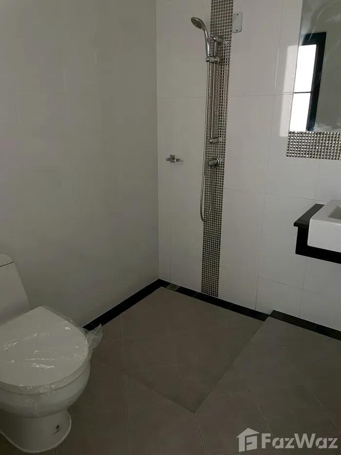 รูป HOT SALE! ตึก 3 ชั้นรีโนเวทใหม่ ทำเลใกล้ถนนขวาง ภูเก็ต 🔥 6067084 - รูปที่ 11/13