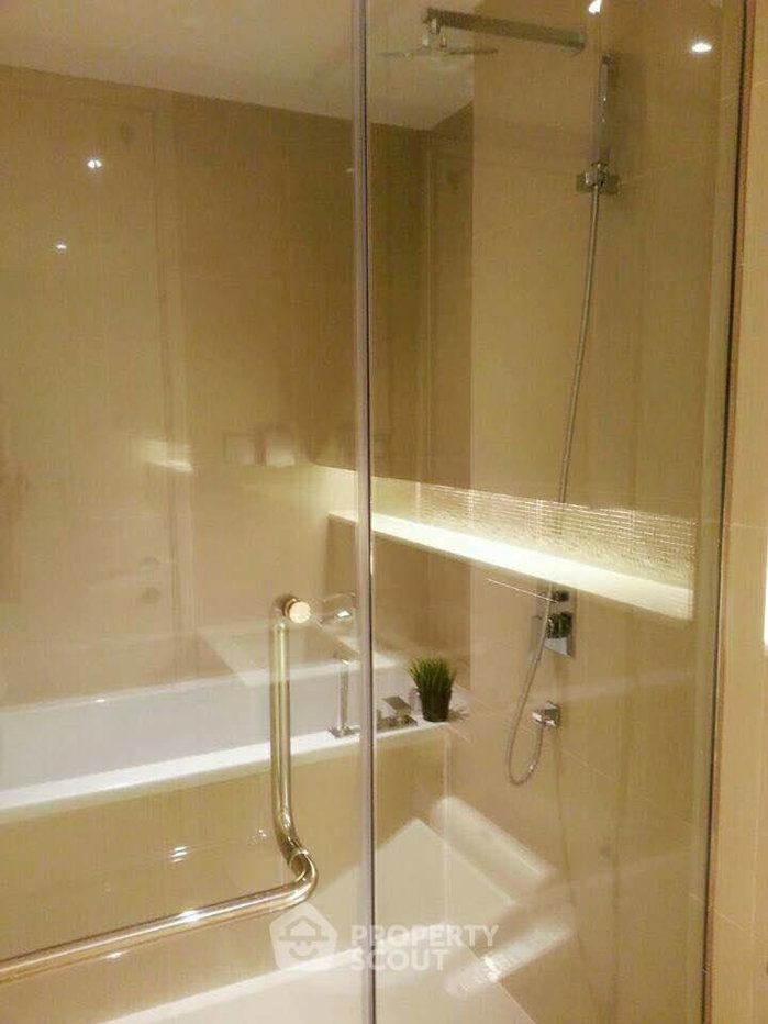 รูป คอนโด 1 ห้องนอน H Sukhumvit 43 ใกล้ BTS พร้อมพงษ์ (ID 2568968) - รูปที่ 8/9