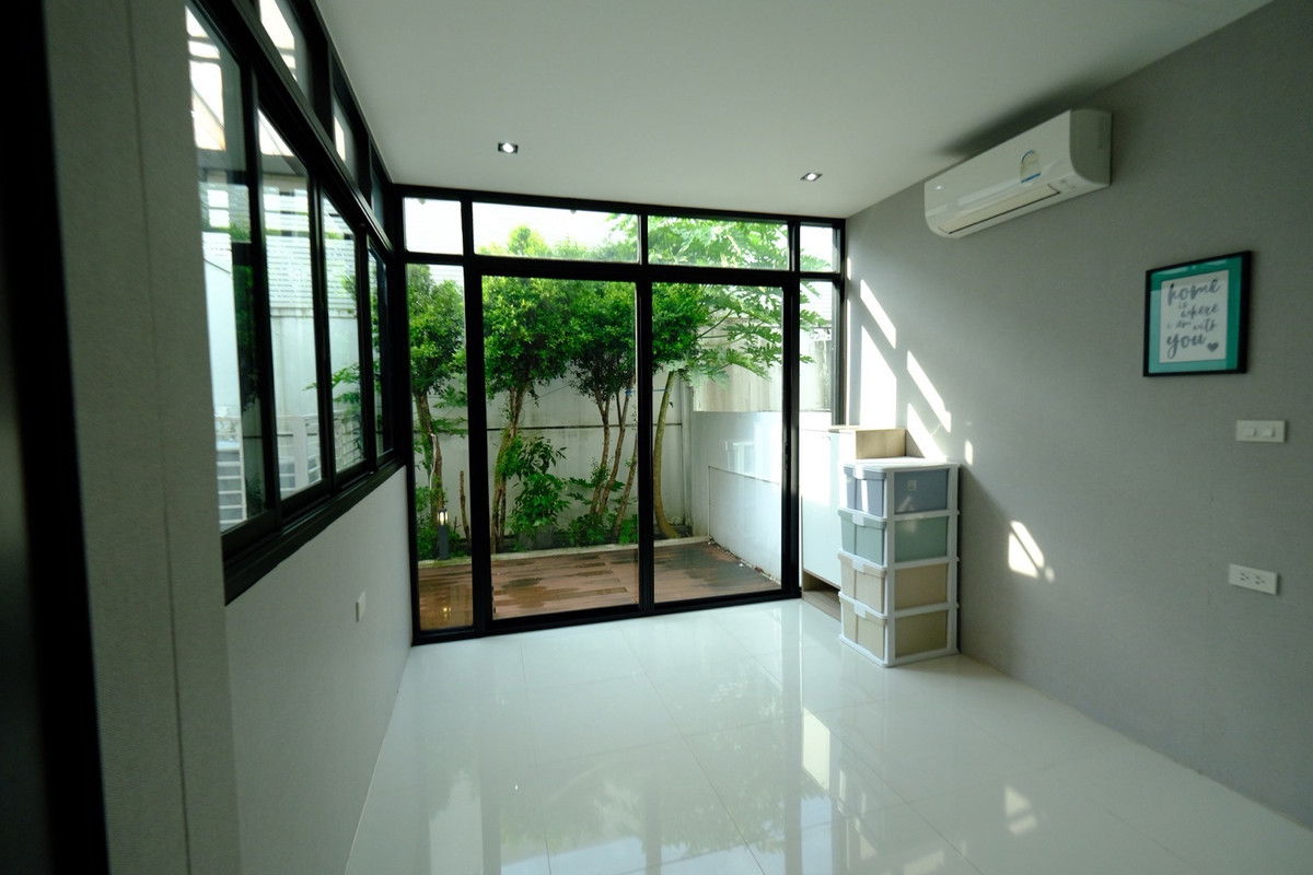 รูป WS6828 🏡 ให้เช่า ทาวน์โฮมหรู The Landmark เอกมัย–รามอินทรา พร้อมอยู่ เพียง 48,000 บาท / เดือน - รูปที่ 20/26