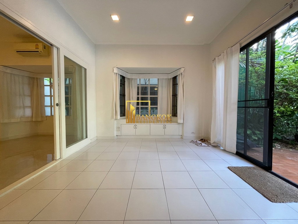 รูป Prompak Gardens | Well Maintained 3 Bedroom Townhouse in Thonglor Area - BR49029TH - รูปที่ 31/42