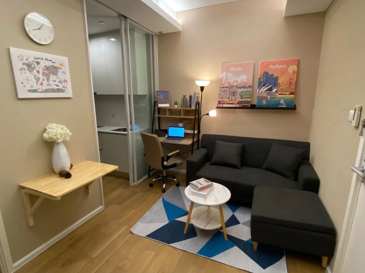 picture The Saint Residences For Rent - 10/18