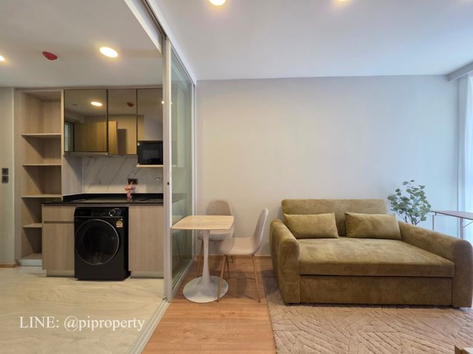 คอนโดมิเนียม 1 ห้องนอน ตกแต่งครบครัน เงียบสงบและหรูหรา ในย่านทองหล่อ-เอกมัย ให้เช่า เชวาไทย เรสซิเดนซ์ ทองหล่อ