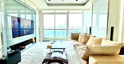 คอนโดให้เช่า : คอนโด 3-ห้องนอน ที่ แอทธินี เรสซิเด้นซ์ ใกล้ BTS เพลินจิต (ID 2068948)