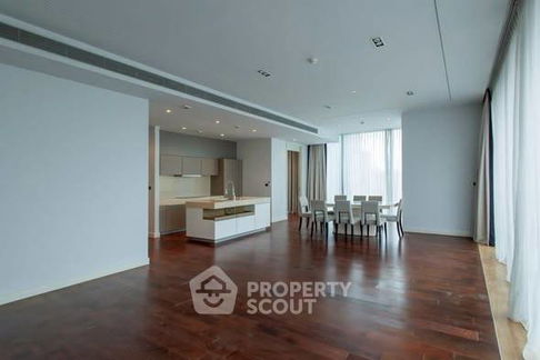 3-BR Condo at Marque Sukhumvit near BTS Phrom Phong (ID 2657385)