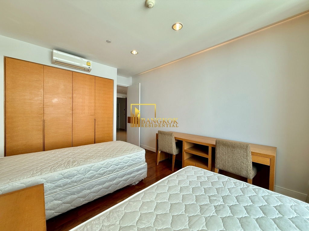 รูป Contemporary 3 Bedroom Apartment For Rent in Phrom Phong - BR0967AP - รูปที่ 29/46