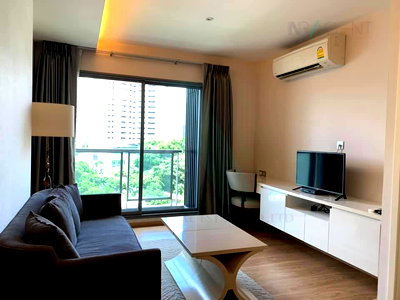 Condos for rent : For Rent Condo H SUKHUMVIT 43 Building 1, Floor 8,1 bed room, Room size 47.00 sqm