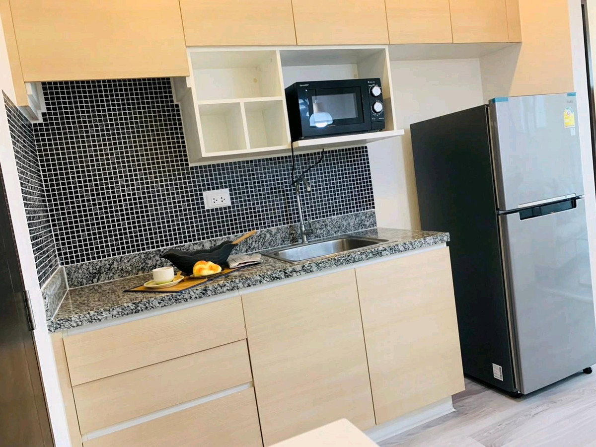 รูป ขายคริสม่า คอนโด ใกล้ห้างแฟชั่น ไอซ์แลนด์ ห้องมุม พร้อมเฟอร์นิเจอร์ครบครัน เพียง 1.99 ล้านบาท - รูปที่ 6/14