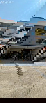 68020280 : ขายทาวน์โฮม 3 ชั้น 2 คูหา หน้ากว้าง 8 เมตร บนที่ดินรวม 33 ตร.ว. โครงการ บ้านปริญ รามอินทรา-วัชรพล ย่านตลาดสดถนอมมิตร