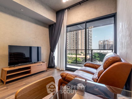 รูปภาพ ใกล้ MRT เพชรบุรี 300 ม. | คอนโด 1 ห้องนอน The Lofts Asoke (ID 931614)