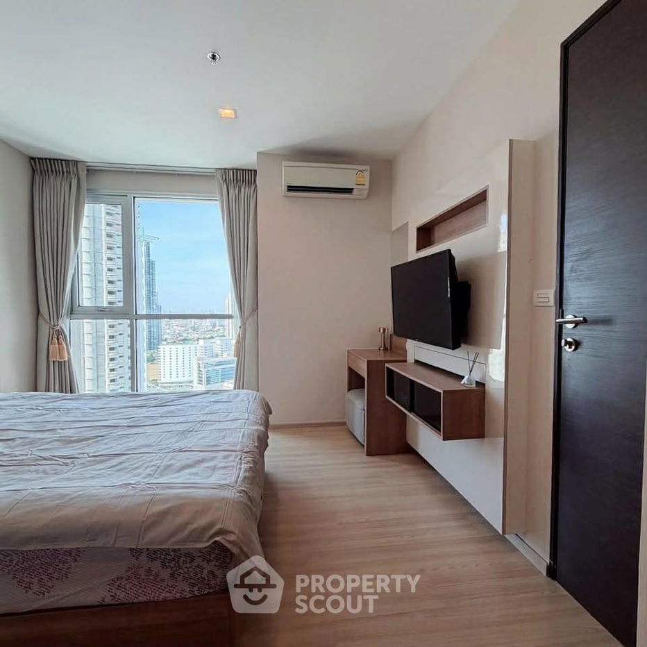 รูป คอนโด 1-ห้องนอน ที่ ริธึ่ม สาทร ใกล้ BTS สะพานตากสิน (ID 2713543) - รูปที่ 8/10