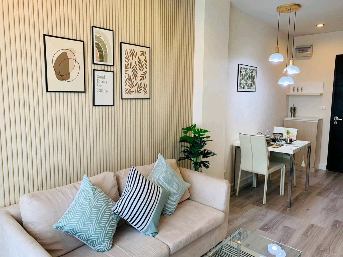 รูป ขายคริสม่า คอนโด ใกล้ห้างแฟชั่น ไอซ์แลนด์ ห้องมุม พร้อมเฟอร์นิเจอร์ครบครัน เพียง 1.99 ล้านบาท - รูปที่ 2/14