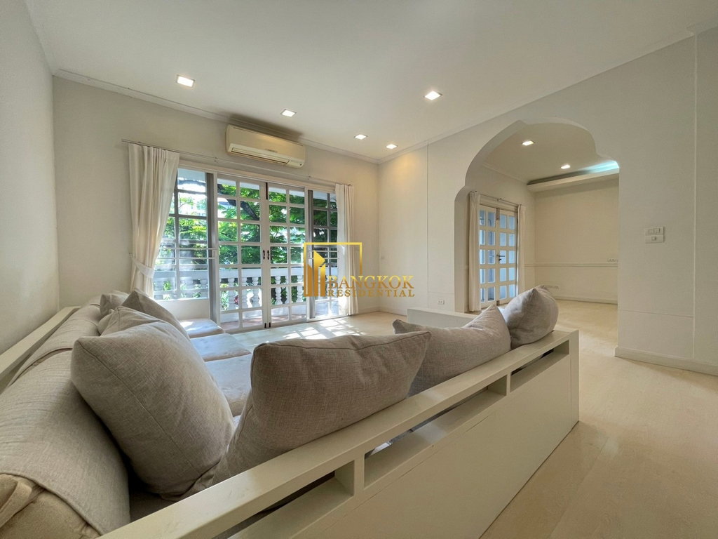 รูป Prompak Gardens | Well Maintained 3 Bedroom Townhouse in Thonglor Area - BR49029TH - รูปที่ 7/42