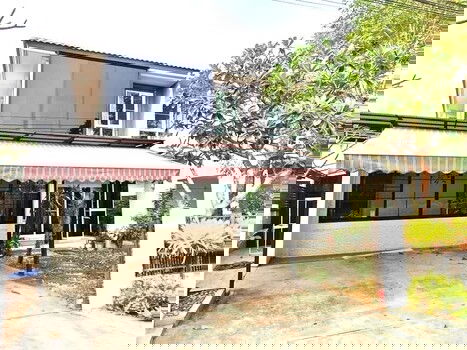 รูป บ้านสวย ทำเลดี พร้อมอยู่! หมู่บ้านมัณฑนา เลค วัชรพล ต่อเติมครบ สวยพร้อมอยู่ เดินทางสะดวก ใกล้ทางด่วน ติดถนนใหญ่ - รูปที่ 1/15