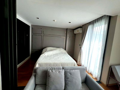 Condos for rent : @Condorental condo for rent Altitude Define