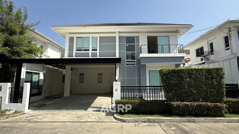 ขายบ้านเดี่ยว : ขายบ้านเดี่ยว 52 ตร.ว.4นอน3น้ำ ไลฟ์บางกอกบูเลอวาร์ด วงแหวน-อ่อนนุช 2 รหัสทรัพย์ 00160660