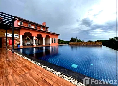 Houses for rent Chonburi : Detached villa, brand new and luxuriously renovated 6092589