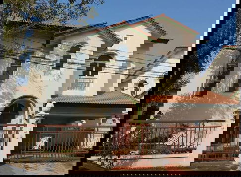 Rasa Spanish Courtyard Project, Soi Mayalap, Kaset Nawamin - Lat Phrao location.